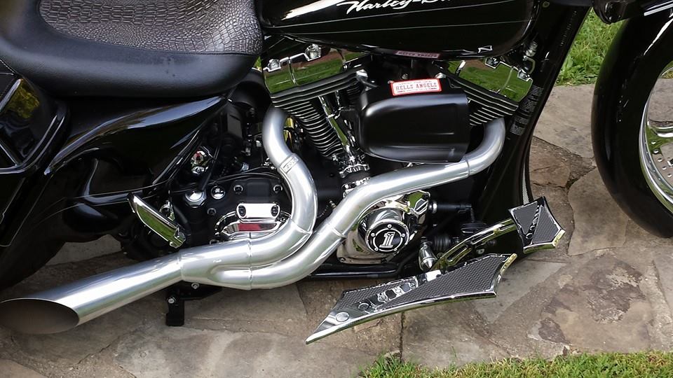 CHROME-E-O Brake Pedal With Chrome Diamonds Cut For Harley Touring Bikes